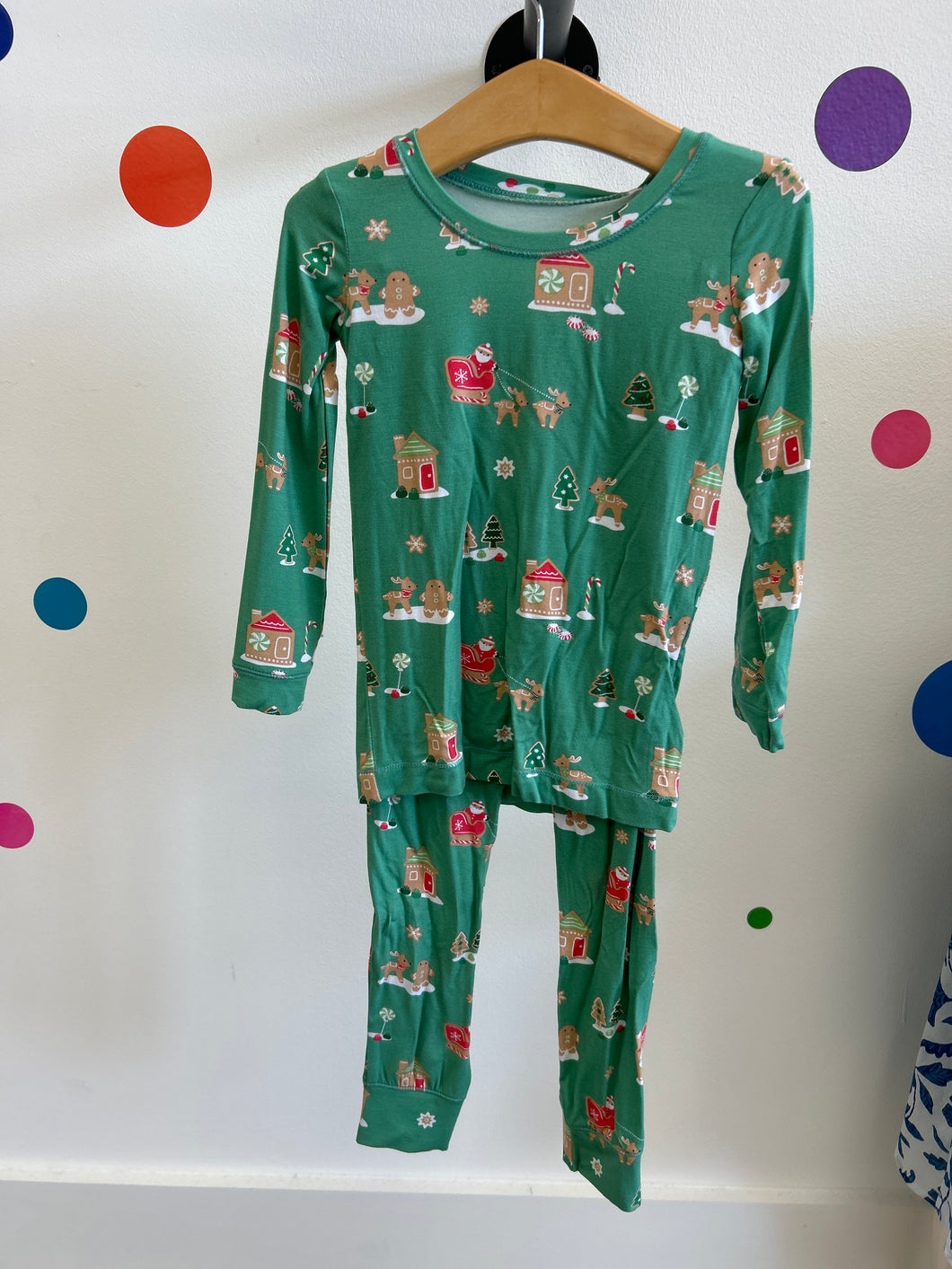 Gingerbread Sleigh Lounge Wear Set